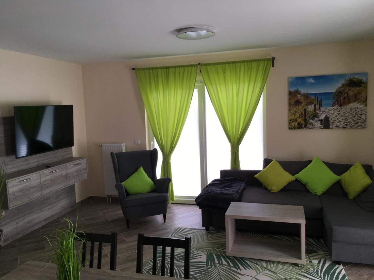 Sonnenseite 2 Apartment Laboe Bagian luar foto