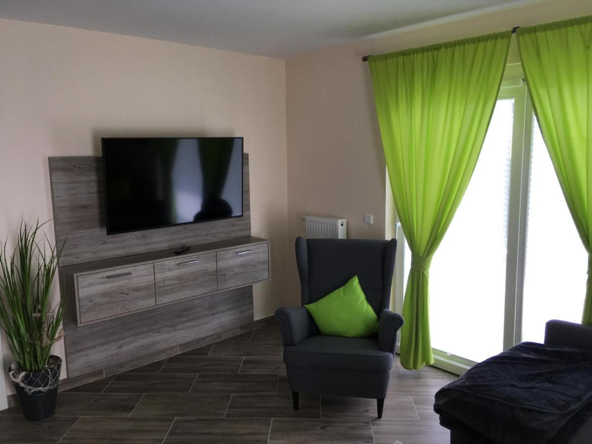 Sonnenseite 2 Apartment Laboe Bagian luar foto